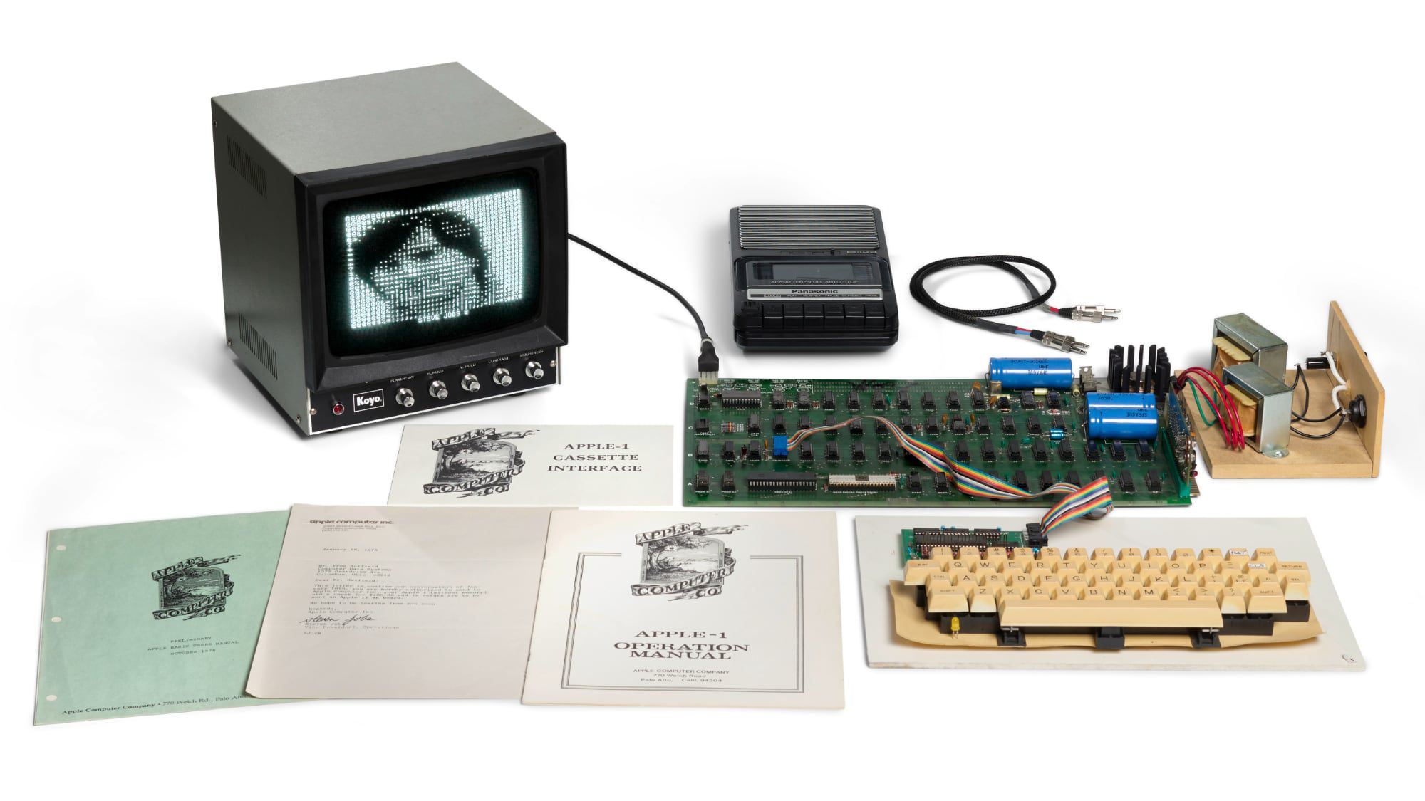 Chiếc máy tính Apple-1 hiếm hoi sắp được đấu giá 800.000 USD